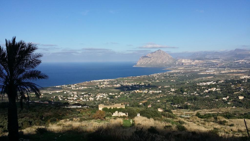 شقة Sole E Fiori Di Sicilia فالديريتْشّي المظهر الخارجي الصورة