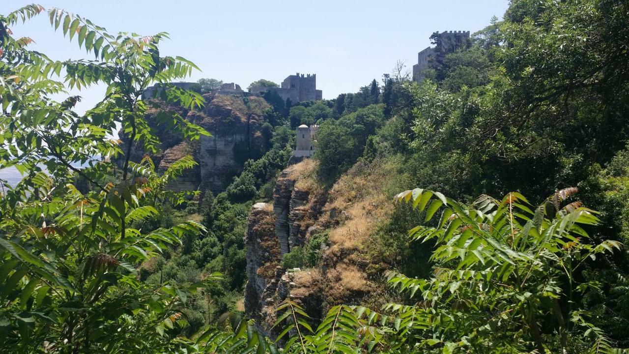 شقة Sole E Fiori Di Sicilia فالديريتْشّي المظهر الخارجي الصورة