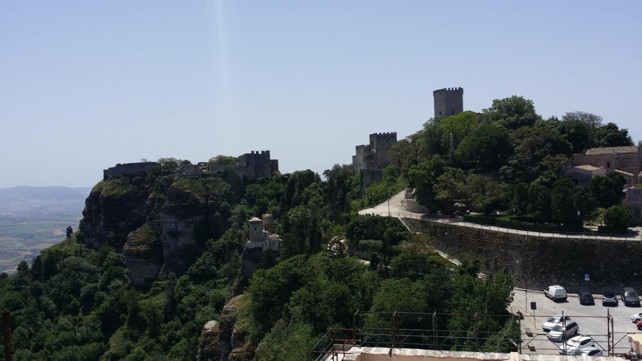 شقة Sole E Fiori Di Sicilia فالديريتْشّي المظهر الخارجي الصورة