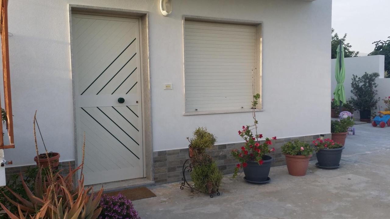 شقة Sole E Fiori Di Sicilia فالديريتْشّي المظهر الخارجي الصورة
